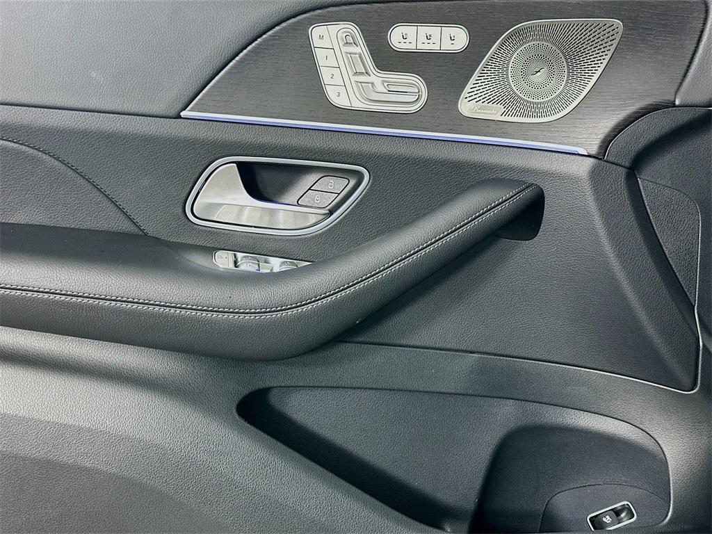 new 2026 Mercedes-Benz GLE 350 car, priced at $76,445