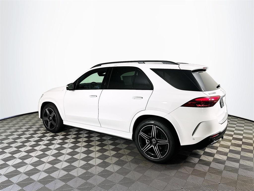new 2025 Mercedes-Benz GLE 450 car, priced at $82,135