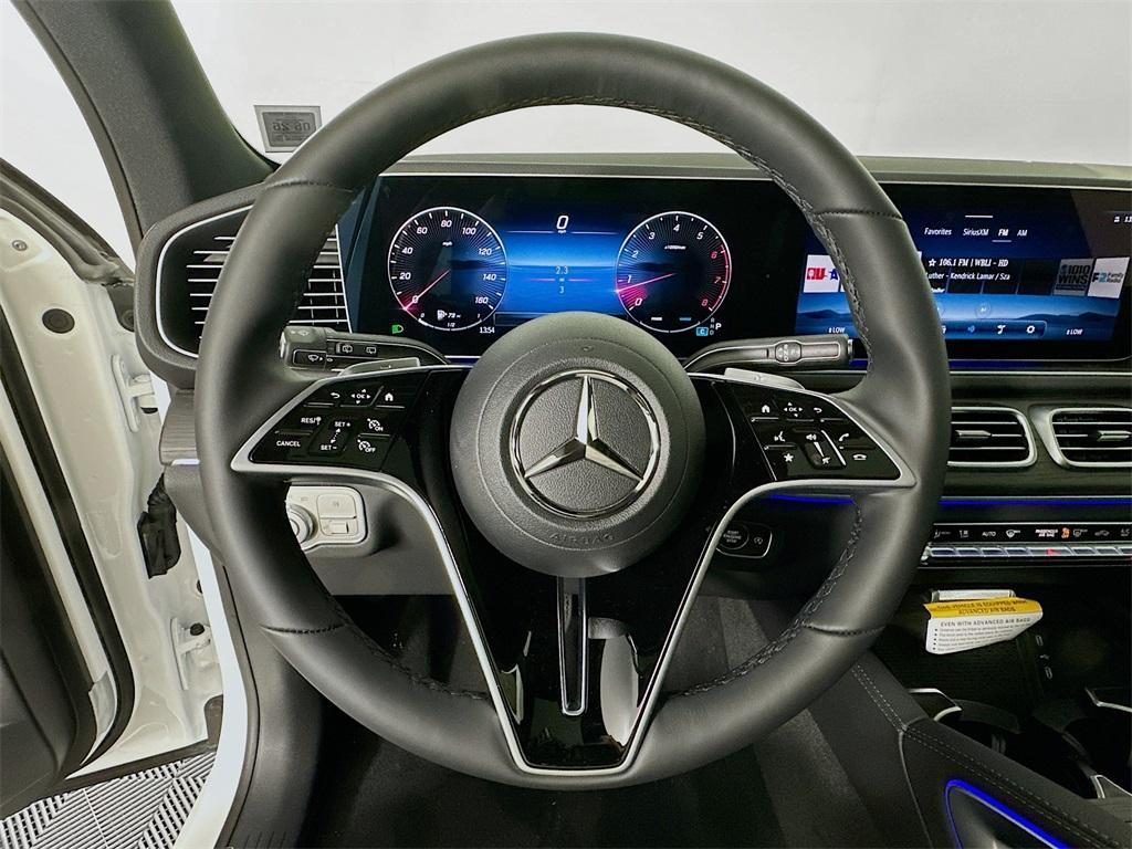 new 2025 Mercedes-Benz GLE 450 car, priced at $82,135