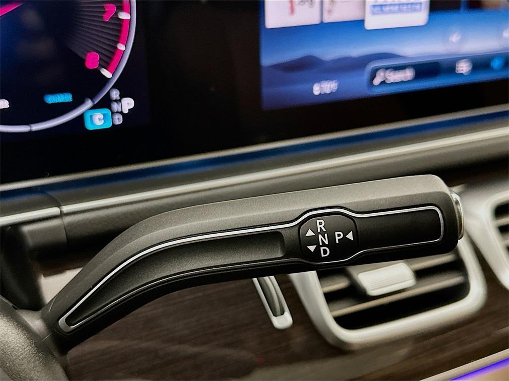 new 2026 Mercedes-Benz GLE 450 car, priced at $80,705