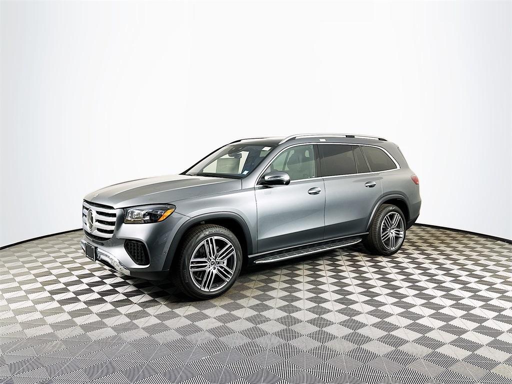 new 2025 Mercedes-Benz GLS 450 car, priced at $98,115