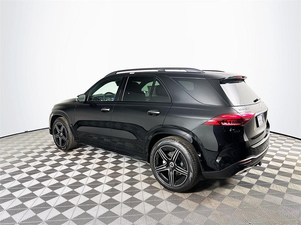 new 2025 Mercedes-Benz GLE 580 car, priced at $99,365