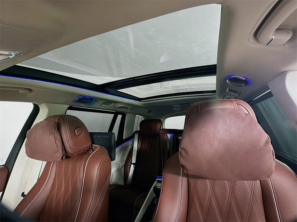 new 2025 Mercedes-Benz Maybach GLS 600 car, priced at $193,650