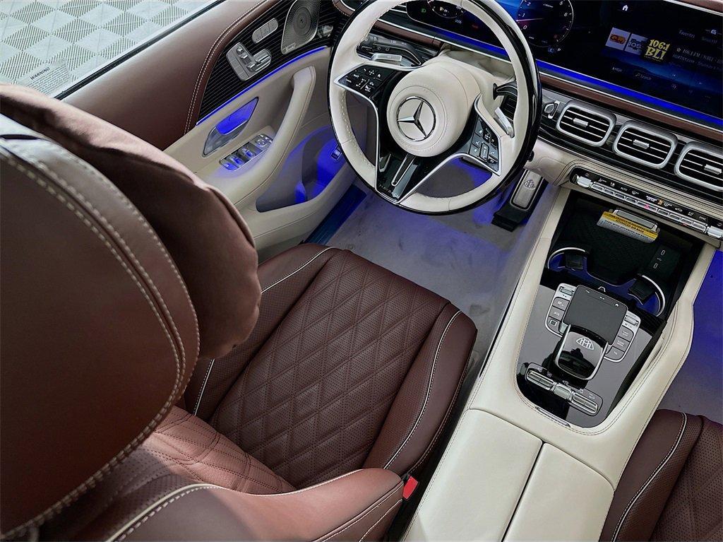 new 2025 Mercedes-Benz Maybach GLS 600 car, priced at $193,650