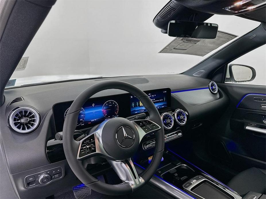 new 2025 Mercedes-Benz GLA 250 car, priced at $48,805