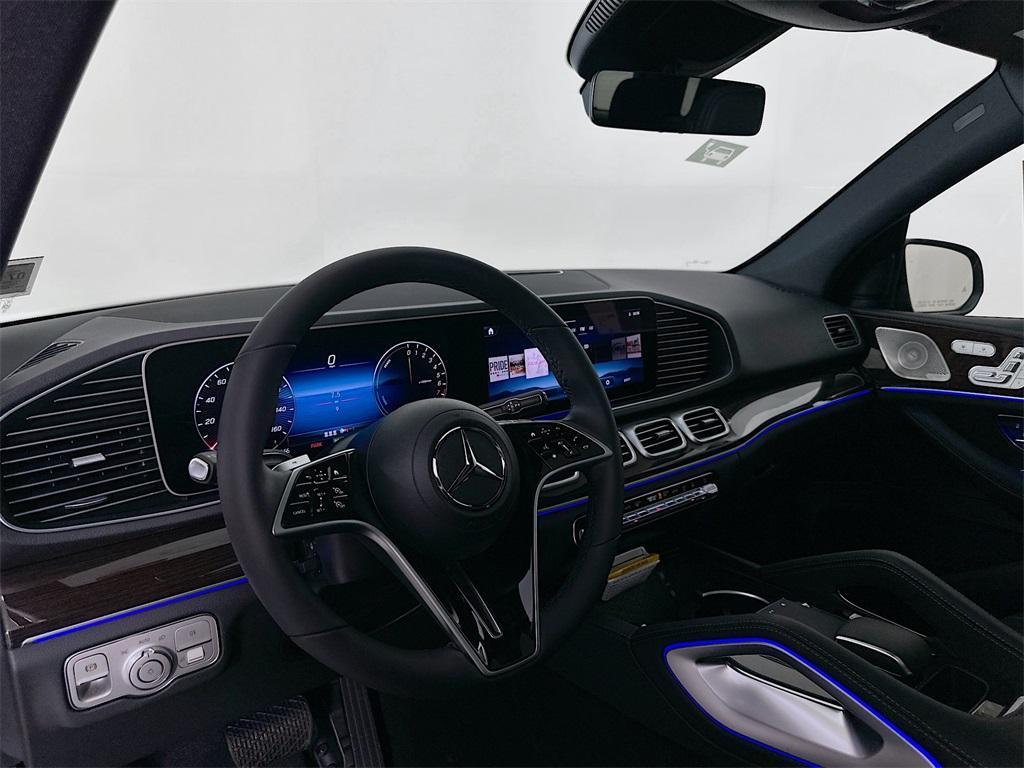 new 2025 Mercedes-Benz GLE 450e car, priced at $77,190