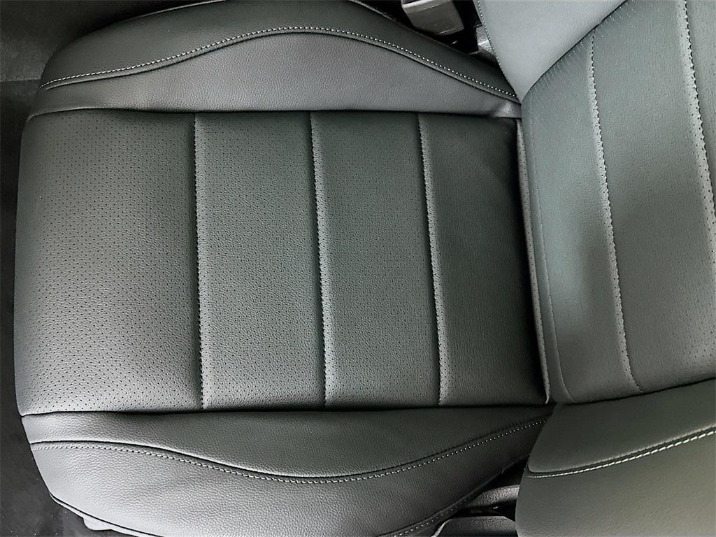 new 2026 Mercedes-Benz GLS 450 car, priced at $99,395