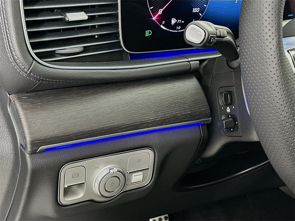 new 2026 Mercedes-Benz GLS 450 car, priced at $97,850