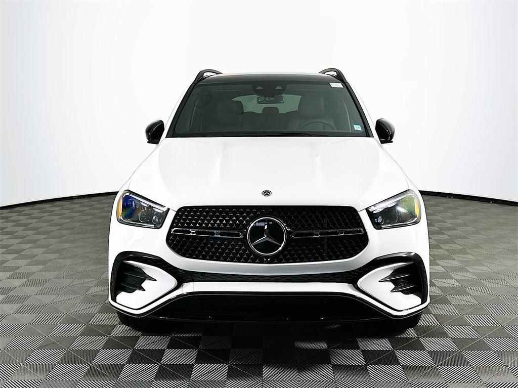 new 2025 Mercedes-Benz GLE 580 car, priced at $99,565