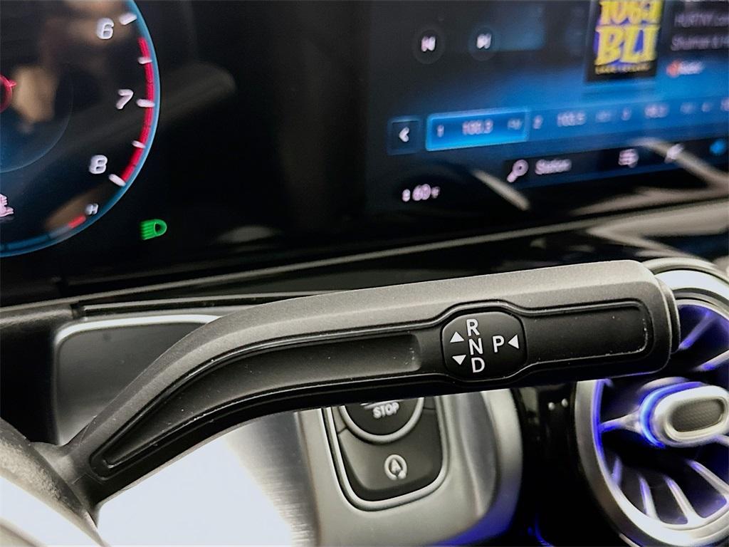 used 2021 Mercedes-Benz GLB 250 car, priced at $29,000