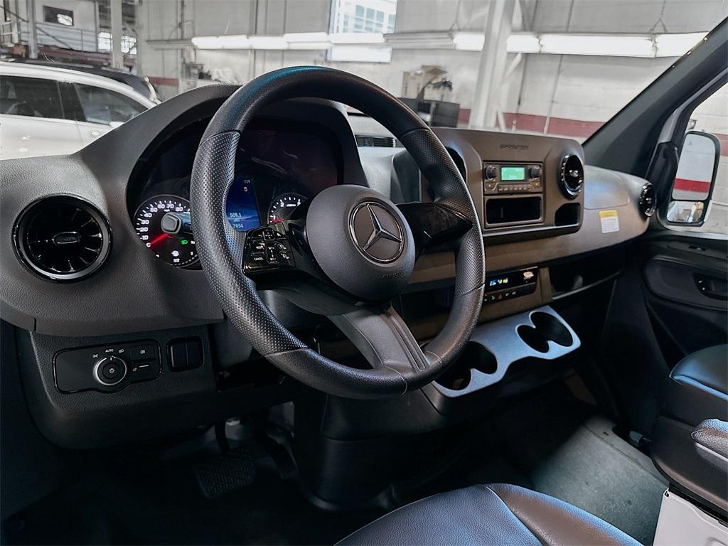 used 2025 Mercedes-Benz Sprinter 2500 car
