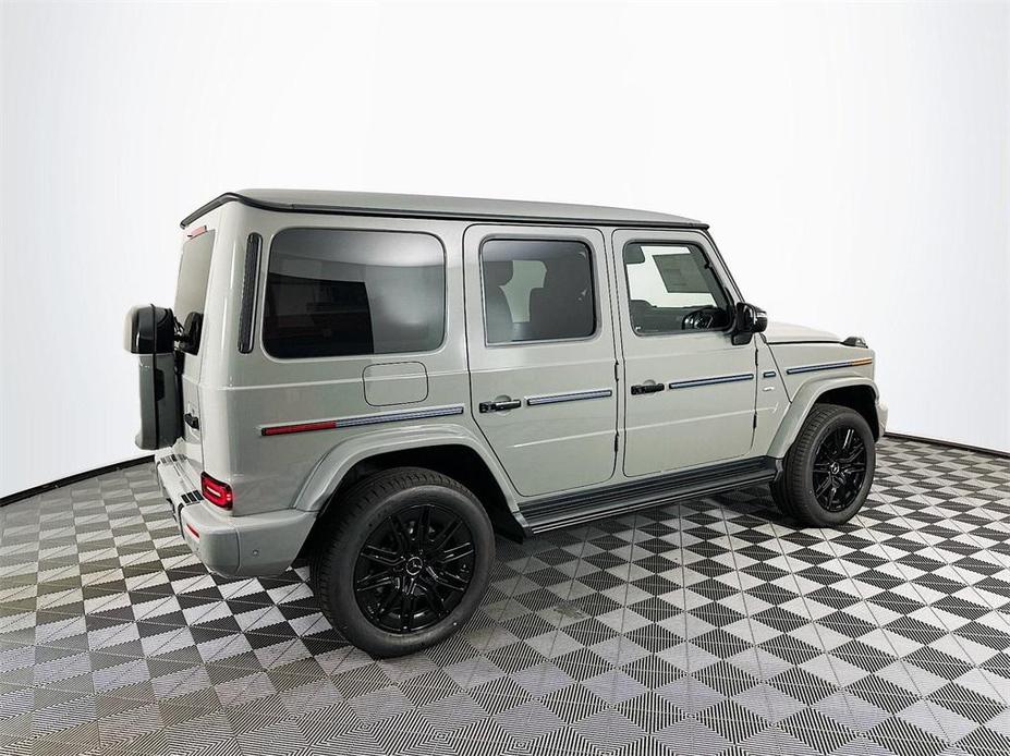 new 2025 Mercedes-Benz G-Class car, priced at $188,900