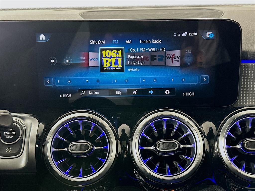 used 2022 Mercedes-Benz GLB 250 car, priced at $32,000