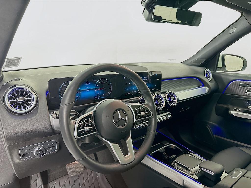used 2022 Mercedes-Benz GLB 250 car, priced at $32,000