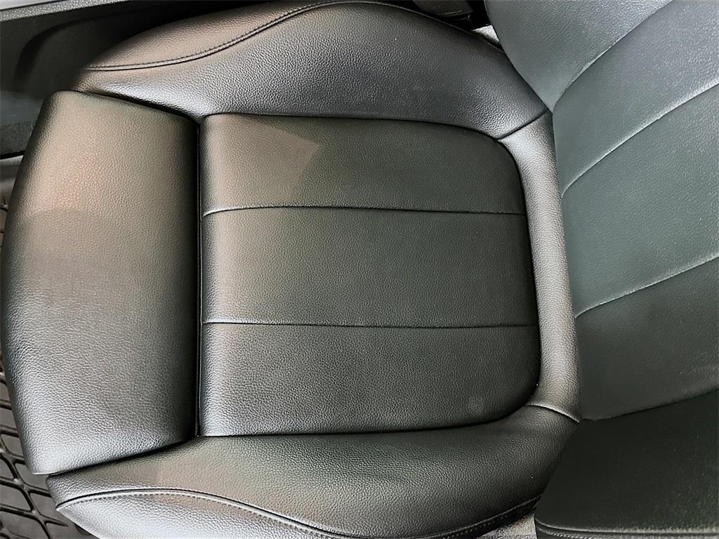 used 2022 Mercedes-Benz GLB 250 car, priced at $31,500