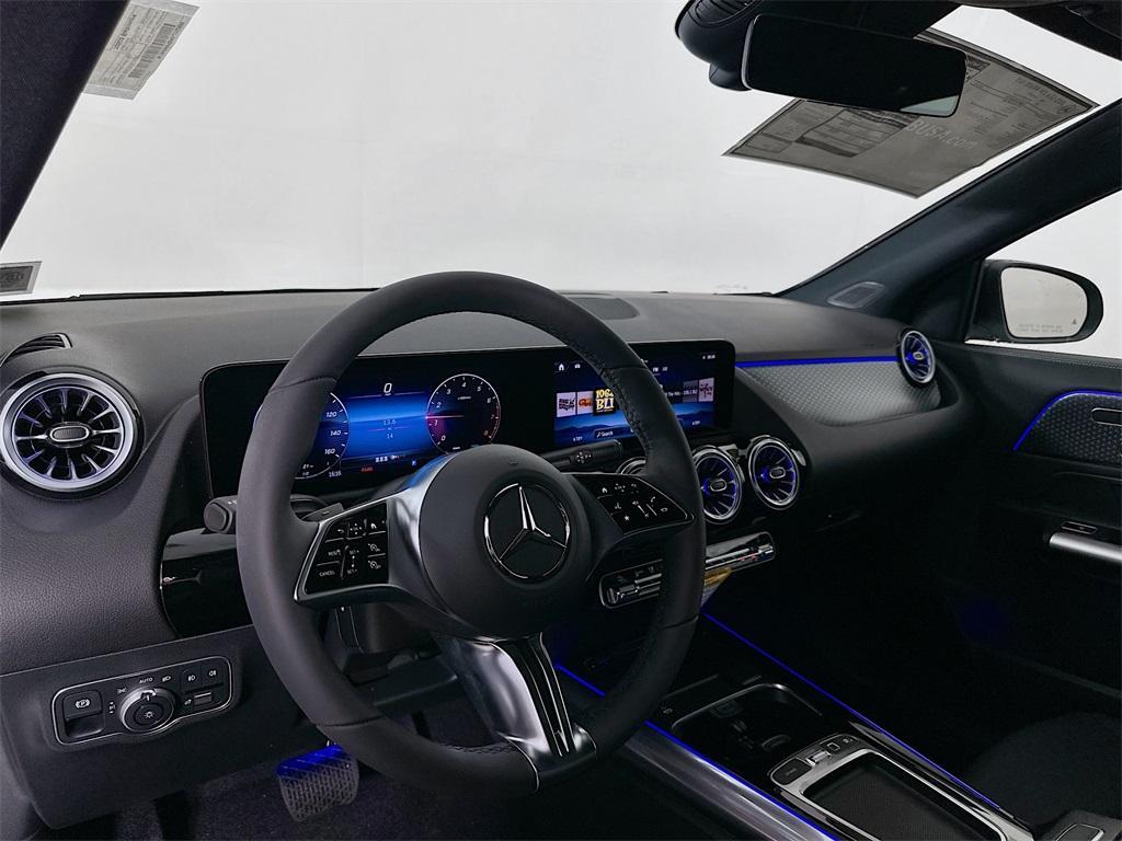 new 2025 Mercedes-Benz GLA 250 car, priced at $48,495