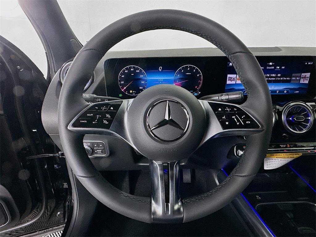 new 2025 Mercedes-Benz GLA 250 car, priced at $48,495