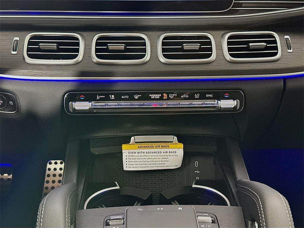 new 2025 Mercedes-Benz GLS 450 car, priced at $97,715