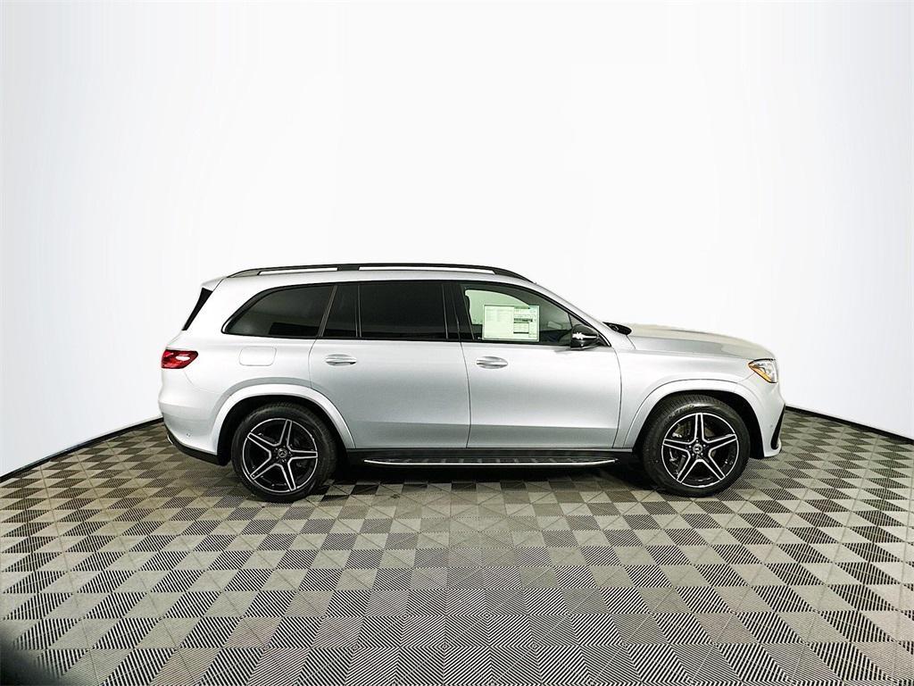 new 2025 Mercedes-Benz GLS 450 car, priced at $97,715