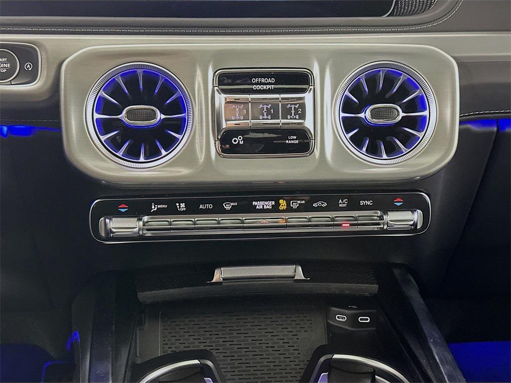 new 2025 Mercedes-Benz AMG G 63 car, priced at $212,665