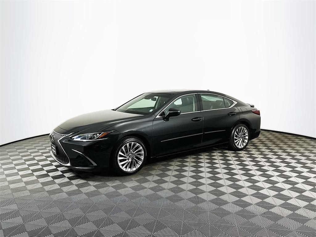 used 2020 Lexus ES 350 car, priced at $33,800