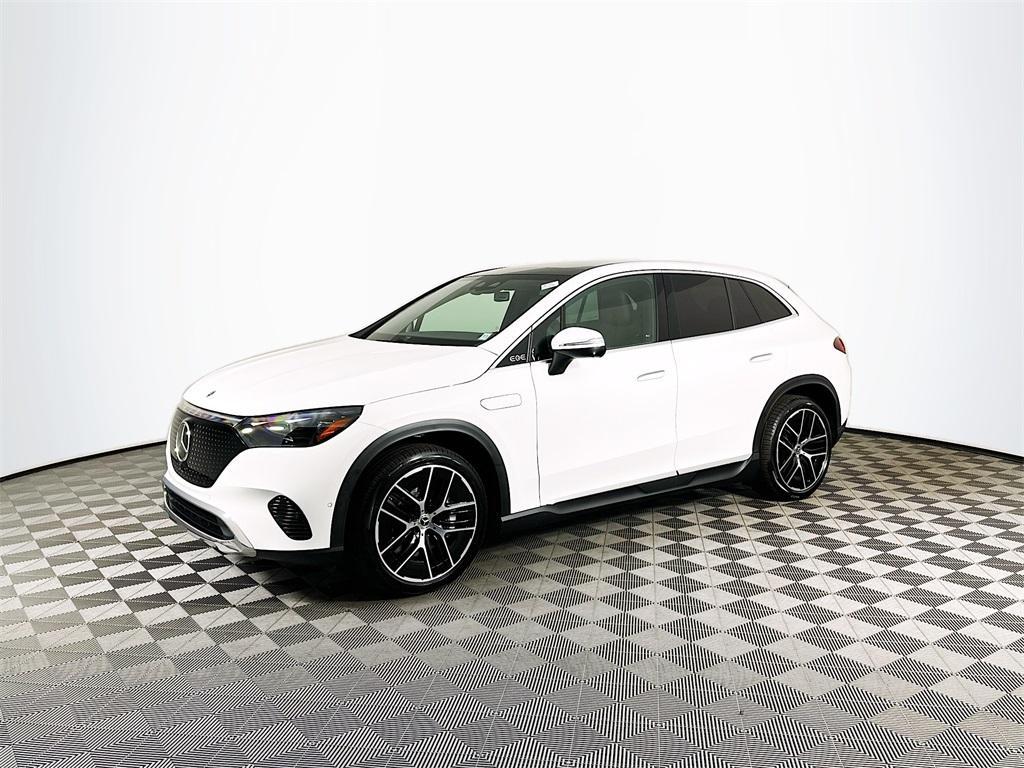 new 2026 Mercedes-Benz EQE 320 car, priced at $79,135