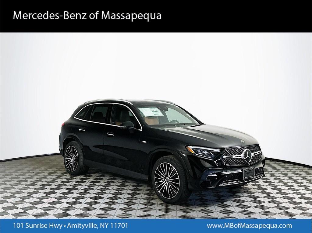 new 2025 Mercedes-Benz GLC 350e car, priced at $71,150