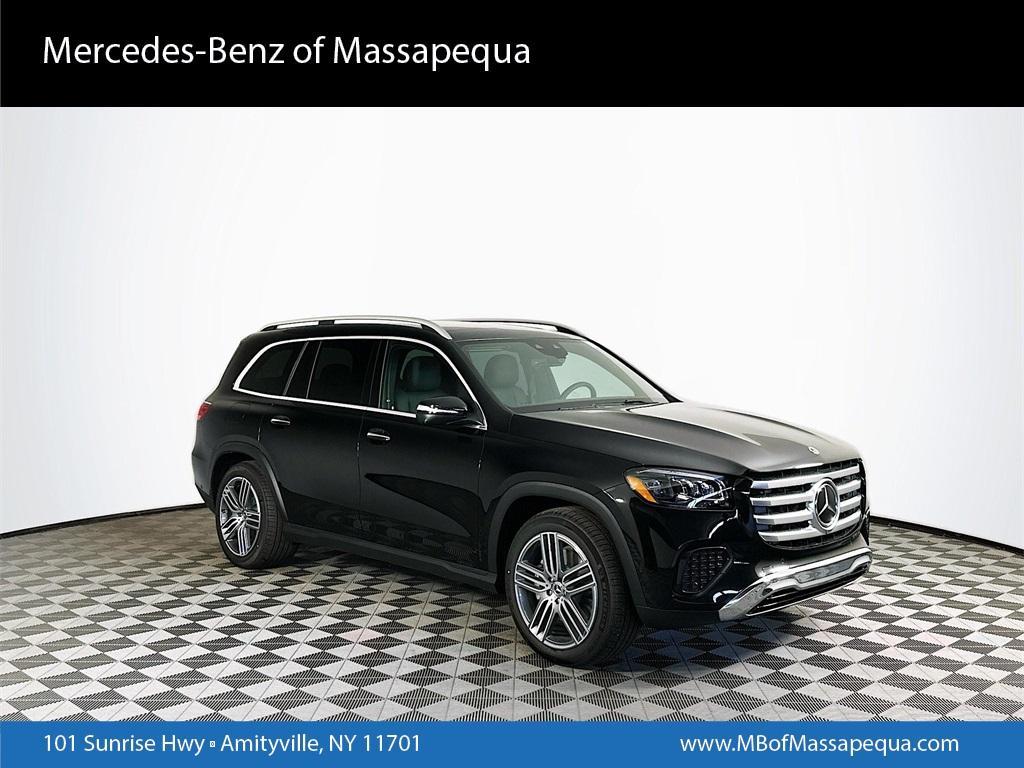 new 2025 Mercedes-Benz GLS 450 car, priced at $91,945