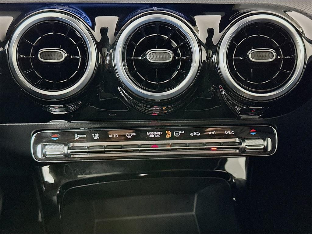 used 2025 Mercedes-Benz CLA 250 car
