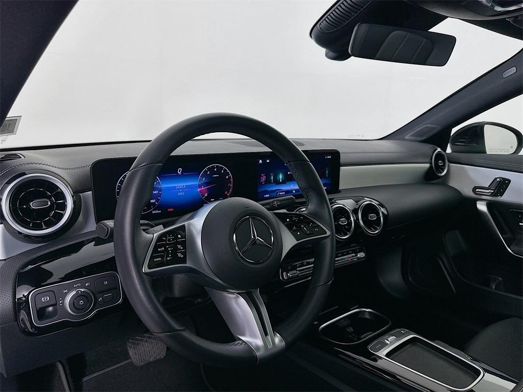 used 2025 Mercedes-Benz CLA 250 car