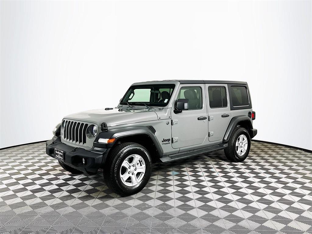 used 2022 Jeep Wrangler Unlimited car, priced at $31,015