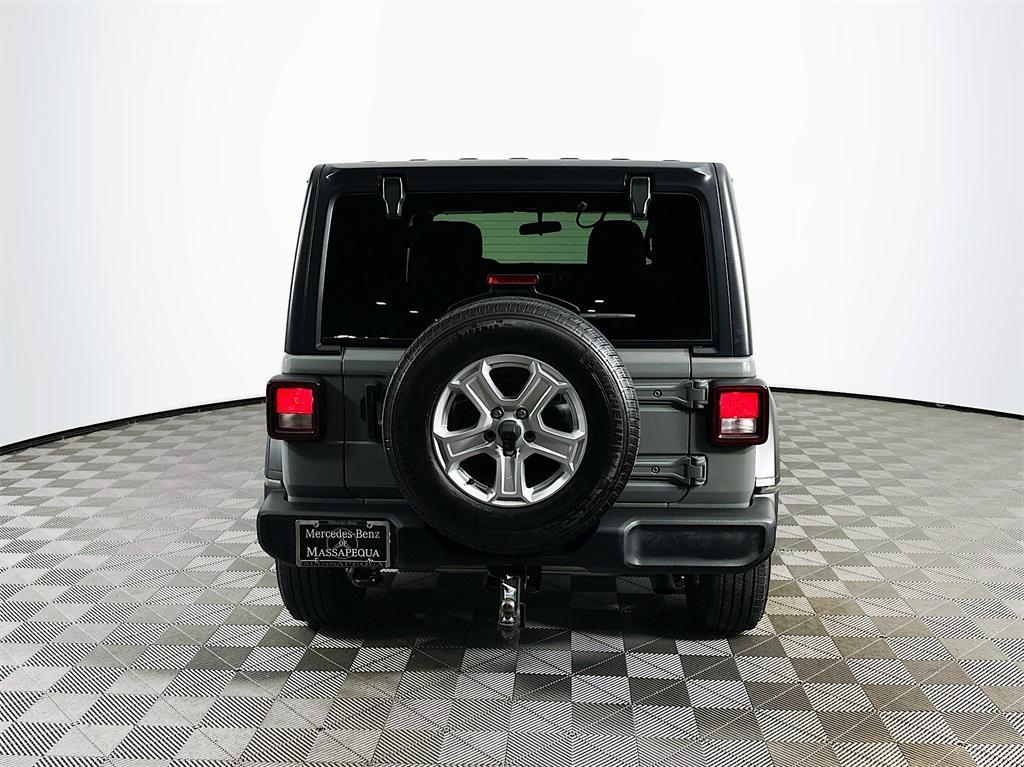 used 2022 Jeep Wrangler Unlimited car, priced at $31,015