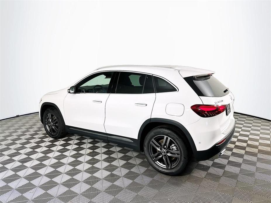 new 2025 Mercedes-Benz GLA 250 car, priced at $48,805