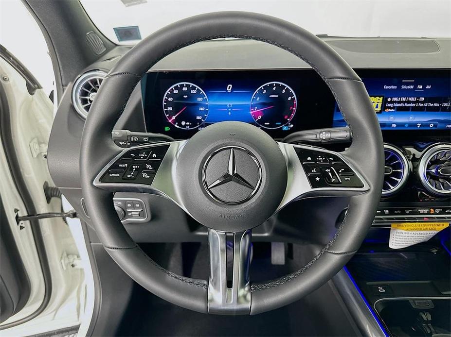 new 2025 Mercedes-Benz GLA 250 car, priced at $48,805