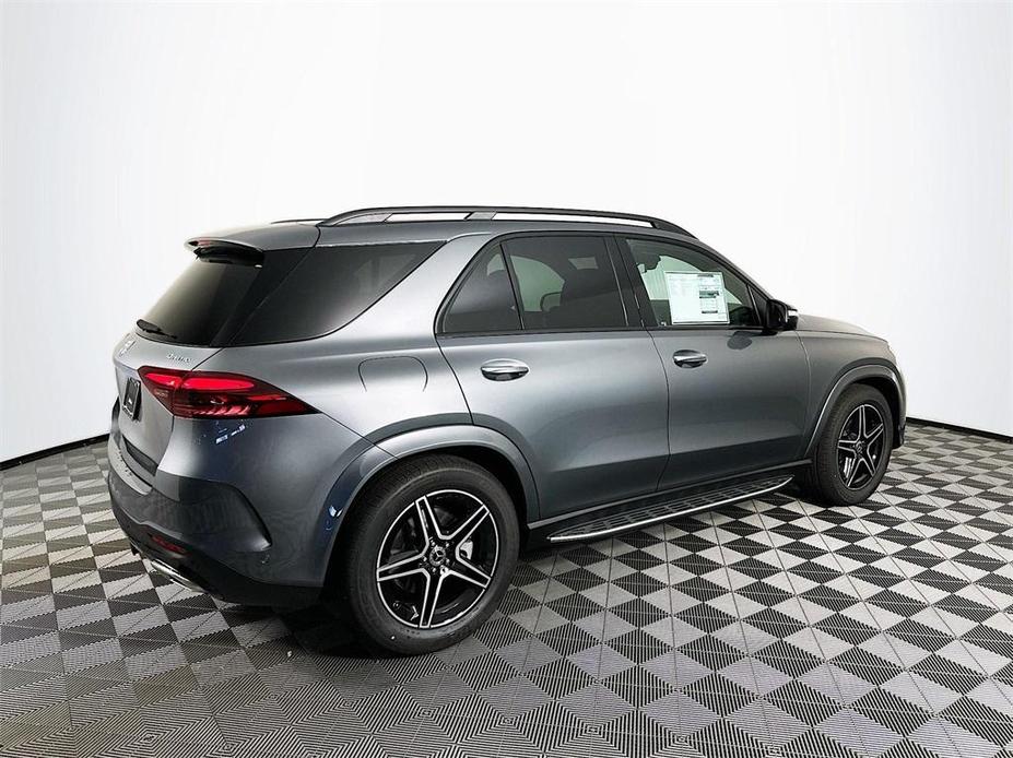 new 2025 Mercedes-Benz GLE 580 car, priced at $96,965