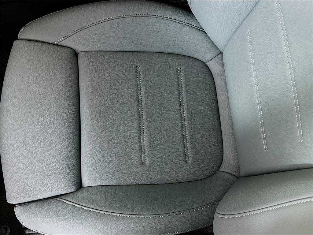 new 2026 Mercedes-Benz GLB 250 car, priced at $54,985