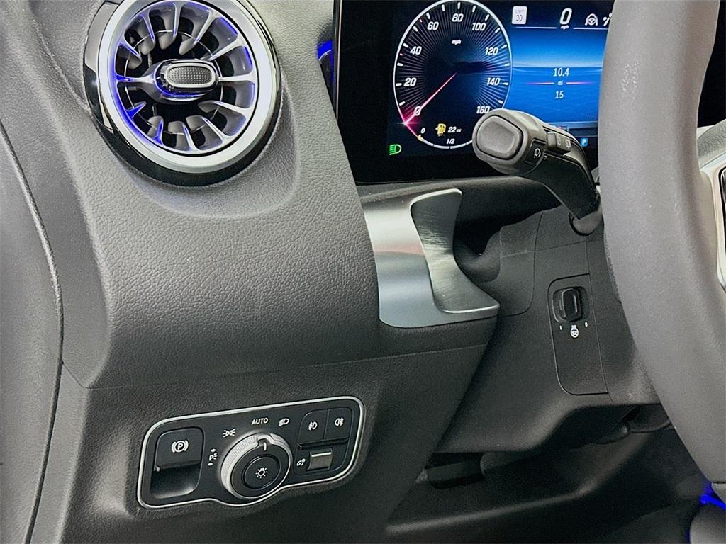 new 2026 Mercedes-Benz GLB 250 car, priced at $54,985