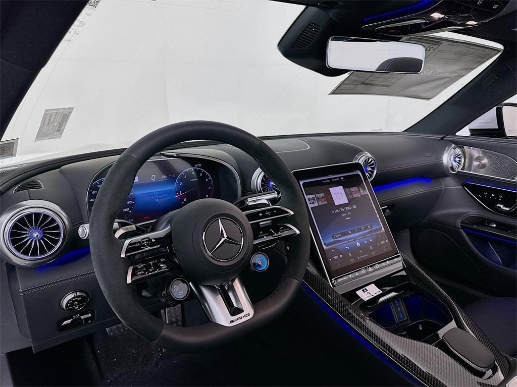 new 2025 Mercedes-Benz AMG SL 43 car, priced at $126,120