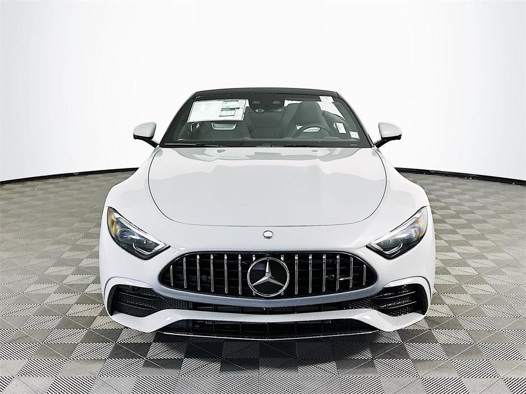 new 2025 Mercedes-Benz AMG SL 43 car, priced at $126,120