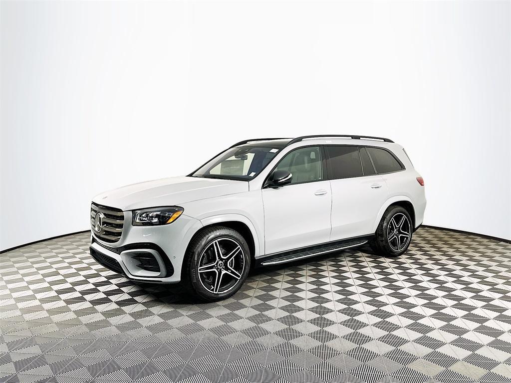 new 2025 Mercedes-Benz GLS 450 car, priced at $100,415