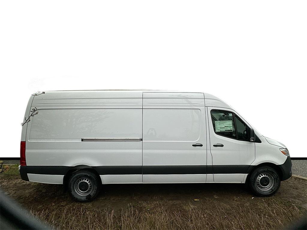 new 2025 Mercedes-Benz Sprinter 2500 car, priced at $65,640