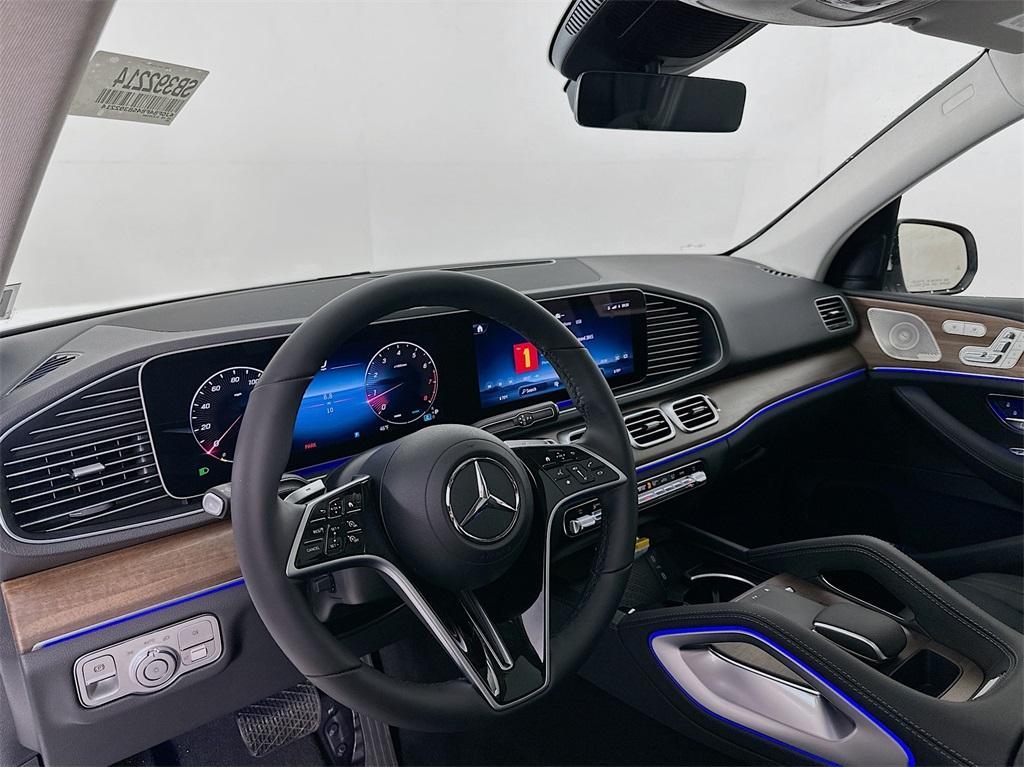 new 2025 Mercedes-Benz GLE 350 car, priced at $70,315