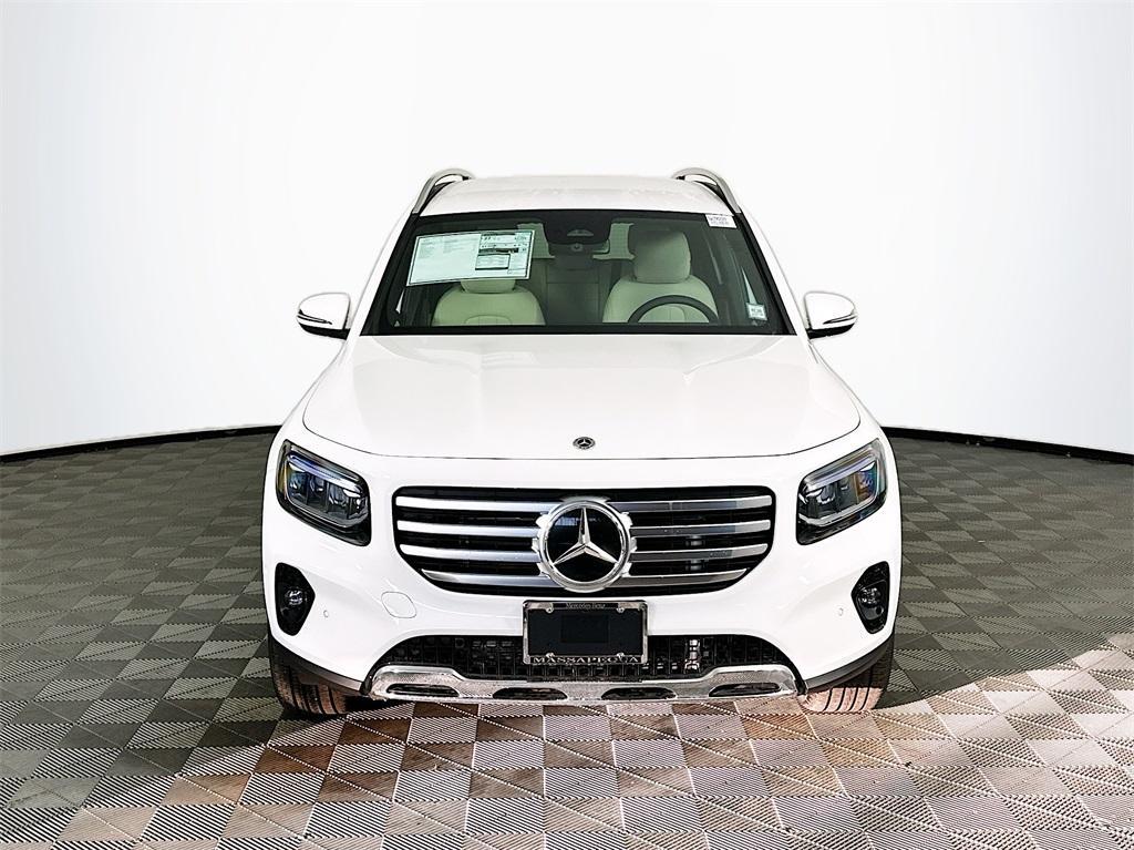 new 2025 Mercedes-Benz GLB 250 car, priced at $51,095