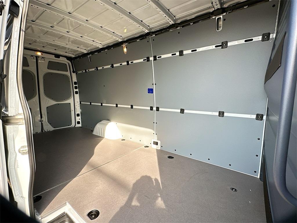 new 2025 Mercedes-Benz Sprinter 2500 car, priced at $66,176