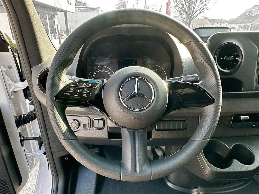 new 2025 Mercedes-Benz Sprinter 2500 car, priced at $66,176