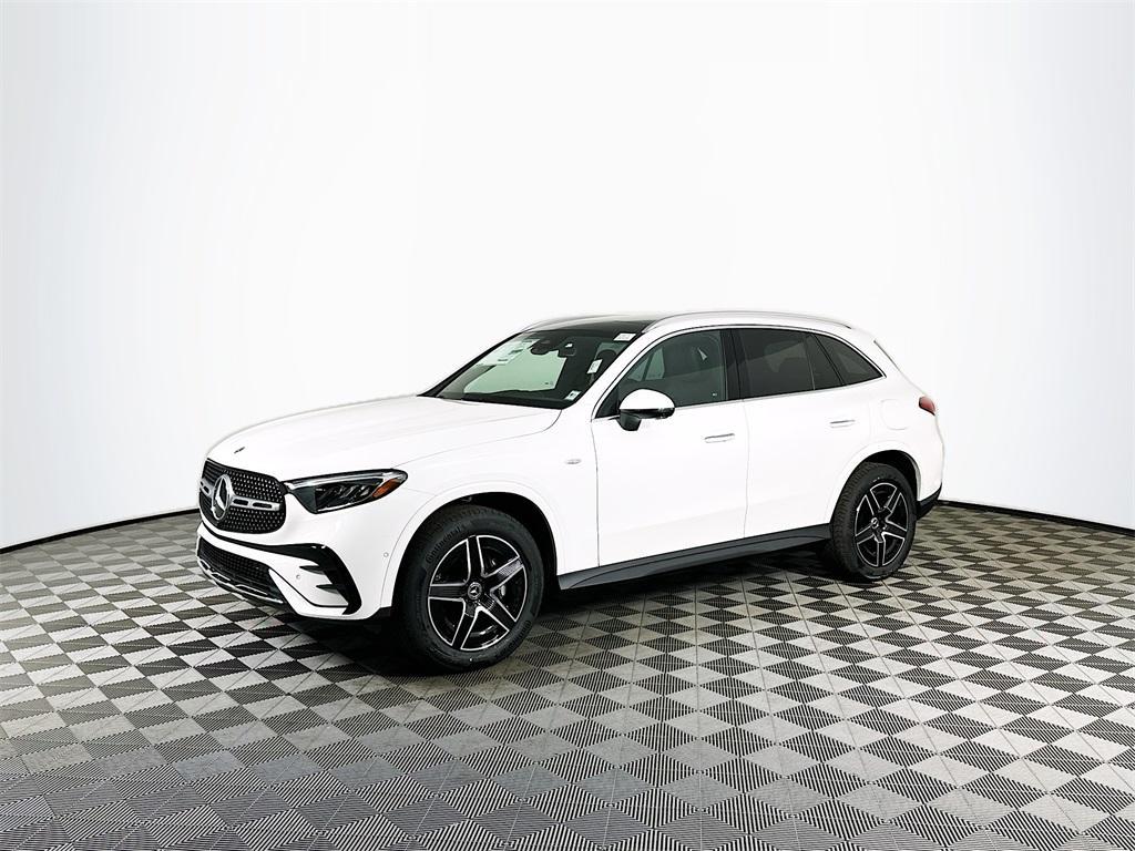 new 2025 Mercedes-Benz GLC 350e car, priced at $67,900