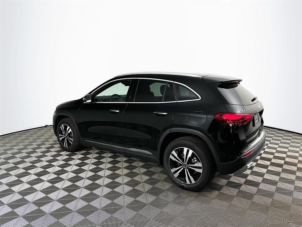 new 2025 Mercedes-Benz GLA 250 car, priced at $48,295