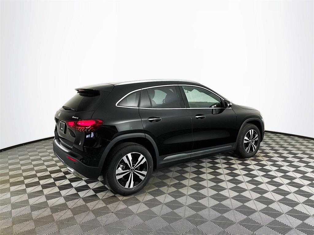 new 2025 Mercedes-Benz GLA 250 car, priced at $48,295
