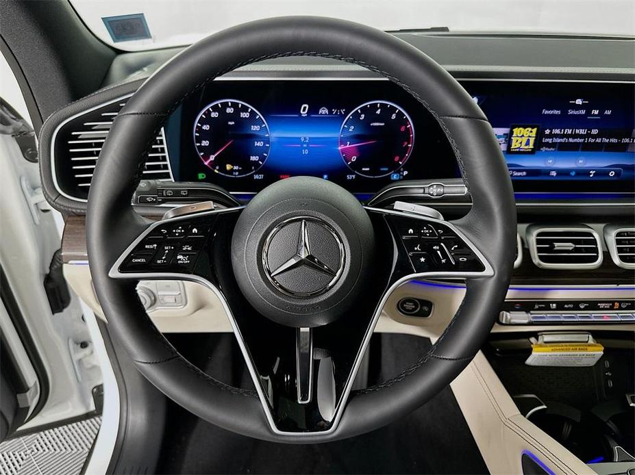 new 2025 Mercedes-Benz GLS 450 car, priced at $95,545