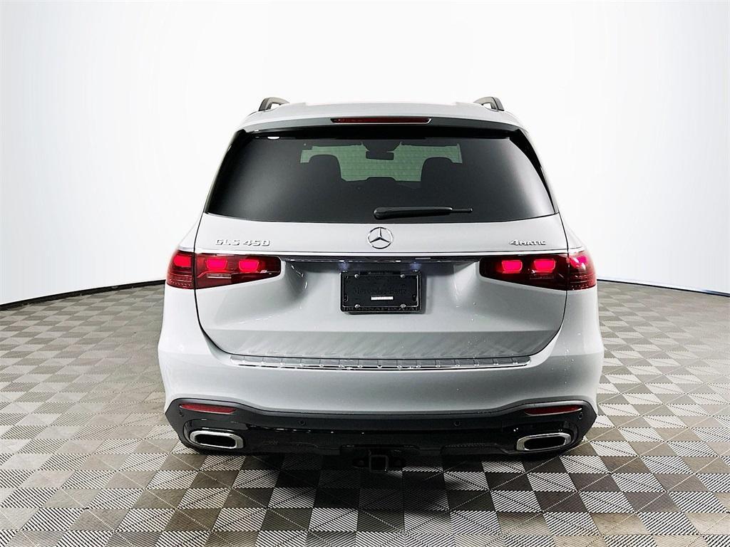 new 2025 Mercedes-Benz GLS 450 car, priced at $99,815